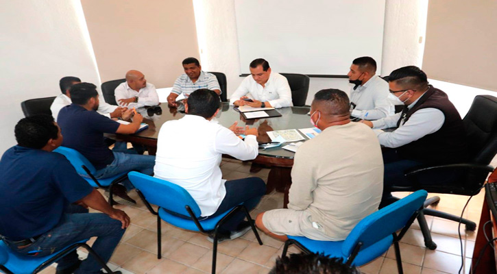 Reubicarán a vendedores del tianguis de Los Cangrejos en CSL