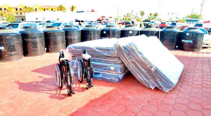 Entregó gobierno de Los Cabos apoyos a familias de CSL