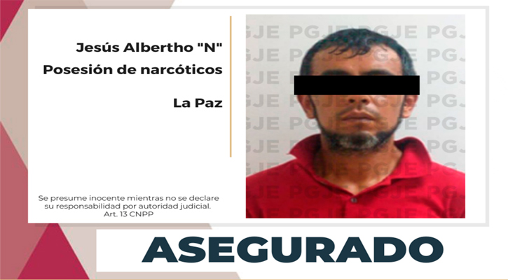 Aseguran a sujeto en posesión de 250 dosis de cristal en La Paz