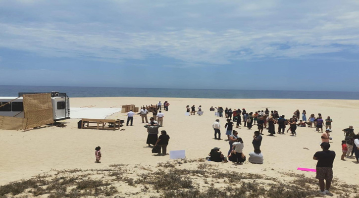 Felicita Alcaldesa de La Paz a ciudadanos de Todos Santos por hacerles la ‘chamba’