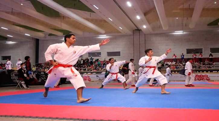 Cosechó BCS en karate 2 medallas de plata y 9 de bronce en los Nacionales Conade