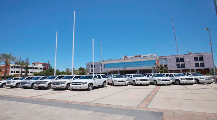 Cierra venta de bases para subasta de camionetas de gobierno de BCS el 12 de junio