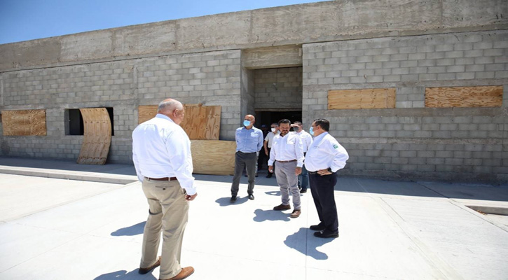 Supervisan autoridades de Salud federales instalaciones médicas de La Paz y Los Cabos