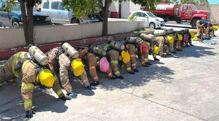 Realizarán la final del I Concurso del Cuerpo de Bomberos de La Paz