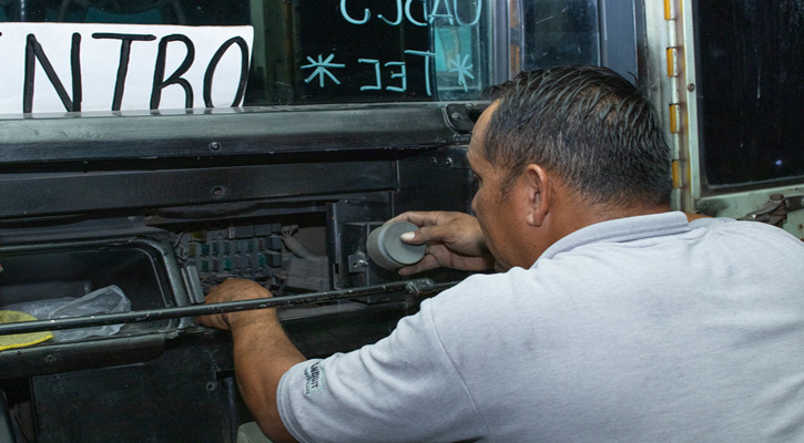 Se han instalado 114 GPS en el transporte público de La Paz