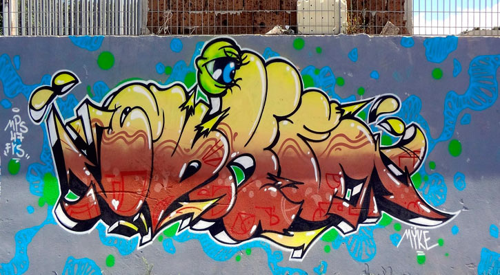 Trabajo comunitario para grafiteros, ebrios y quienes orinen en las calles de La Paz