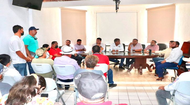 Cobrarán a pescadores y carnaderos tarifa de 20 pesos por día en el estacionamiento del Pabellón Cultural de CSL