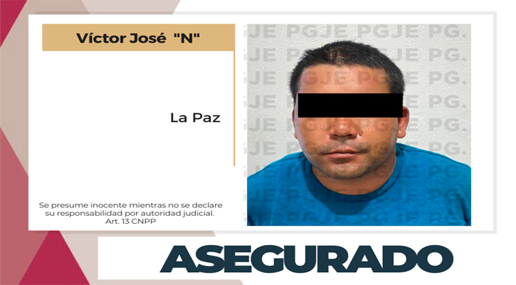Aseguran a “El Lucas” con 2 armas largas tipo fusil, una corta y droga en Juan Domínguez Cota