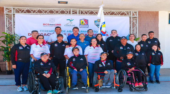 Abanderaron a los atletas de BCS que estarán en la Paralimpiada Nacional