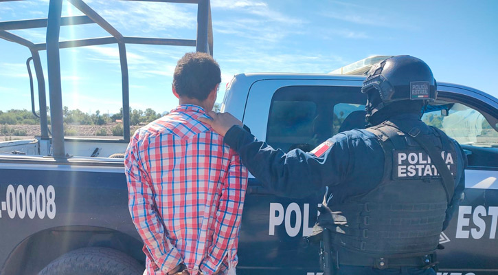 Detienen a 2 sujetos por la comisión de delitos en Los Cabos y Loreto