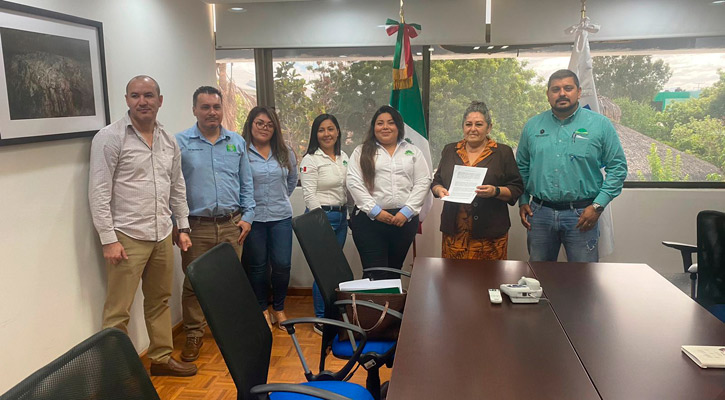 Firma SEP contrato con docentes de telebachillerato comunitario en BCS