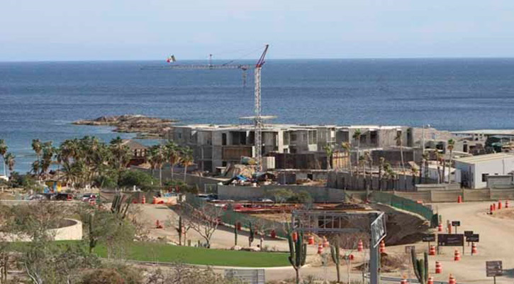 Respalda Alcalde propuesta de cobro de 10 mil dólares por cada nuevo cuarto de hotel en Los Cabos