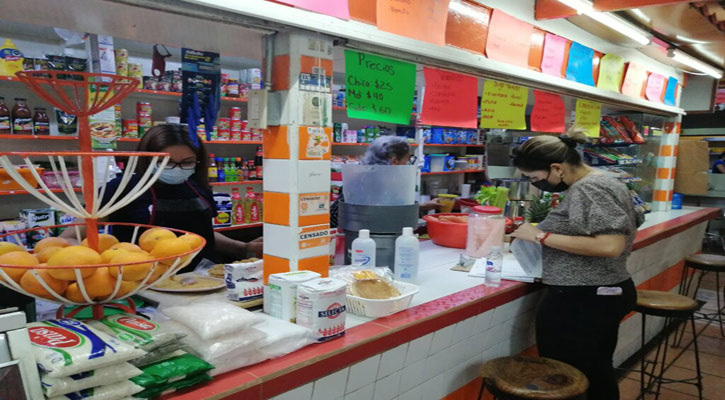 Cumplen con normas sanitarias los mercados municipales de La Paz