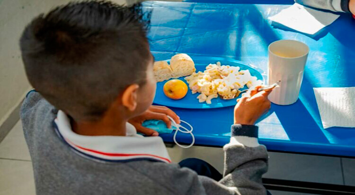 Analizan transición del Programa de Desayunos Escolares a solo la modalidad caliente