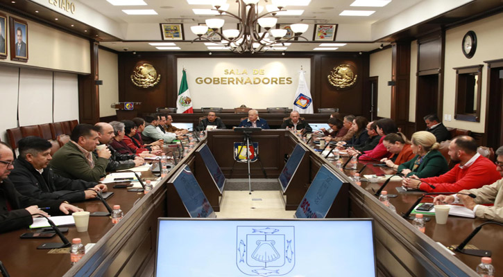 Convoca el Gobernador a trabajar con honradez, eficacia y aplicar correctamente las finanzas