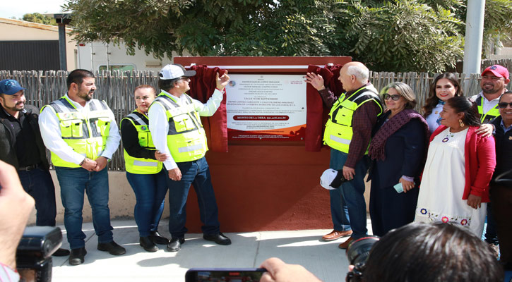 Entregaron obras de pavimentación en La Ribera por más de 10 mdp