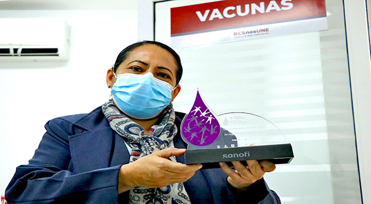 Recibió enfermera de BCS el Premio Nacional “Vacunar para dar Oportunidades”