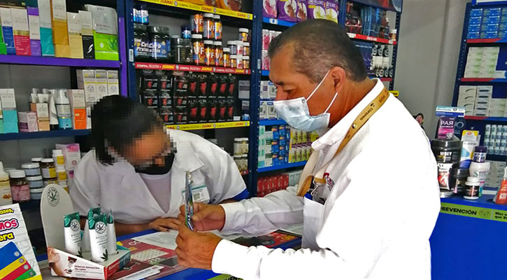 Supervisan que farmacias cumplan normas en la venta de medicamentos controlados