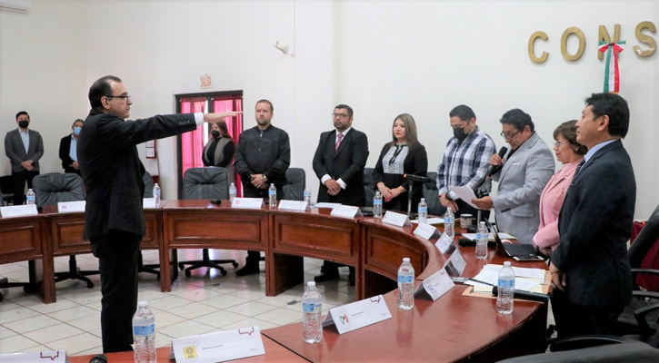 Asume Carlos Salazar la Secretaría Ejecutiva del IEE