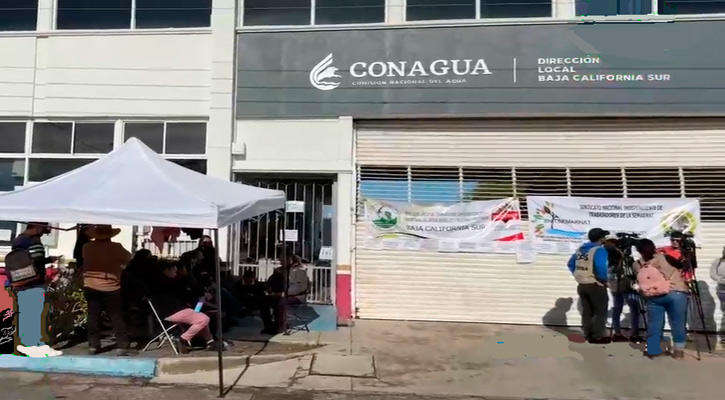 Toman oficinas de Conagua por nula respuesta a denuncias de acoso sexual