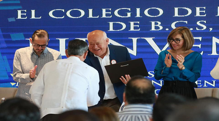 Se pronuncia el Gobernador porque las Notarias se obtengan por concursos de oposición en BCS