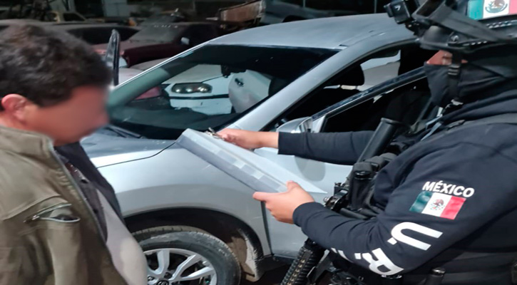 Detienen a un sujeto con droga y dinero en efectivo en Loreto
