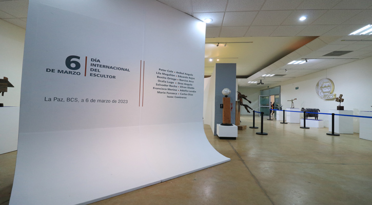 Integran 23 pieza la exposición de escultura colectiva en la UABCS