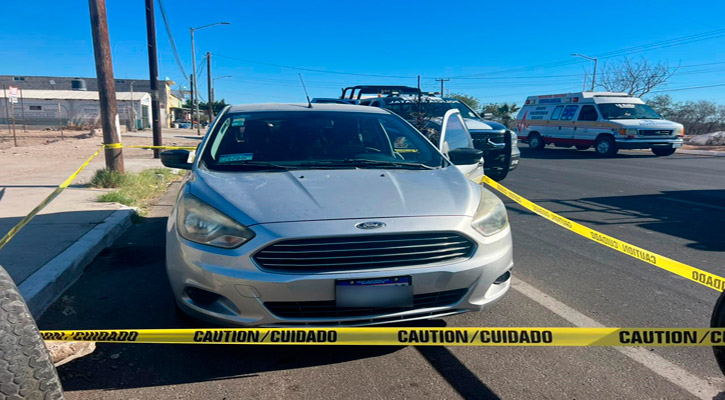 Menor de edad conducía un vehículo con reporte de robo y aseguran otro con placas robadas en La Paz