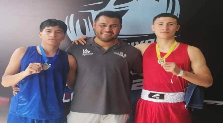 Regresan boxeadores de BCS con 3 de oro, 4 de plata y 4 de bronce