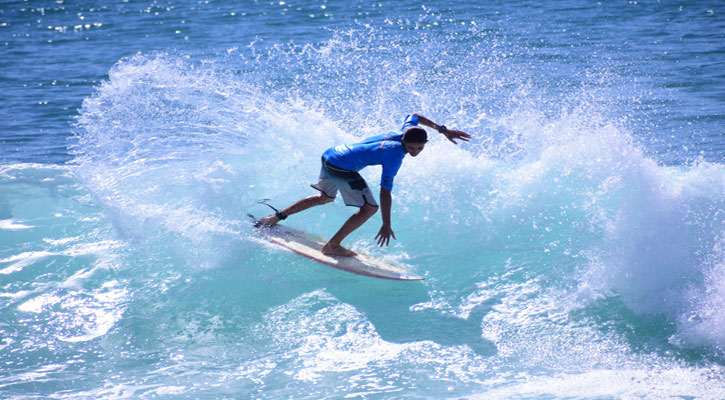 Clasifican 17 surfistas de BCS a los Nacionales Conade 2023
