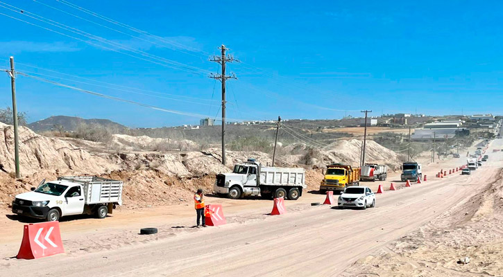 Se mantiene abierta a la circulación de la avenida Tamaral en CSL; piden manejar con precaución