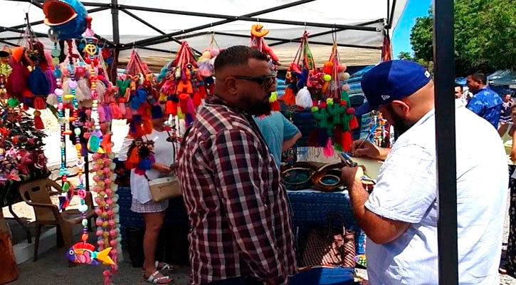 Hay tres opciones de reubicación de vendedores semifijos del Centro de La Paz