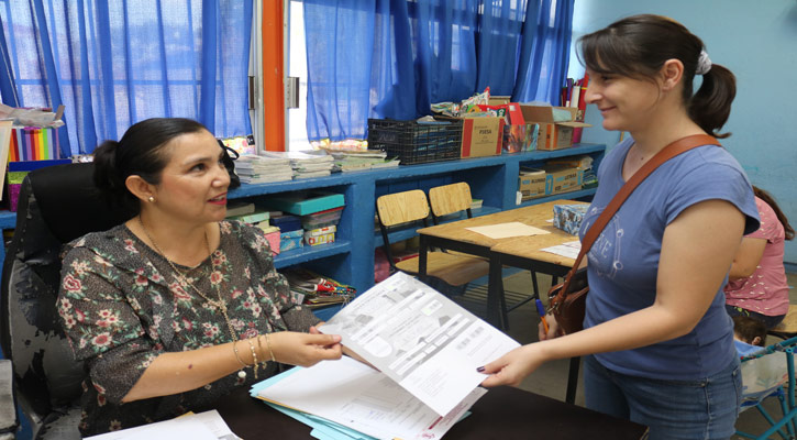 Se han repartido más de 142 mil vales para útiles y uniformes escolares en BCS