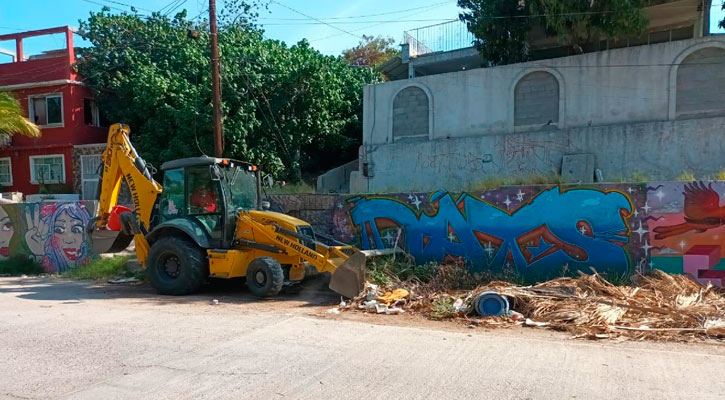 Recolectaron más de 5 toneladas de residuos en limpieza de arroyos en La Paz Recolectaron más de 5 toneladas de residuos en limpieza de arroyos en La Paz