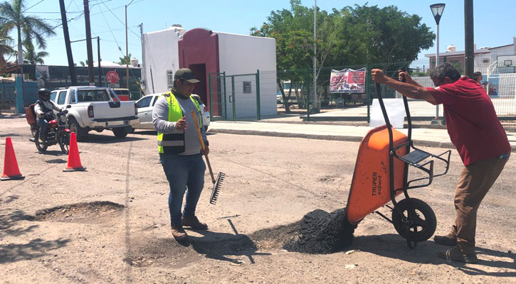 Se han tapado en La Paz más de 2 mil baches