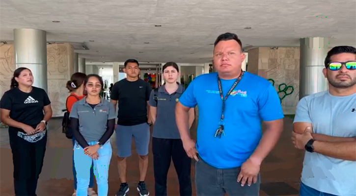 Maestros por contrato denuncian que les quieren pagar 2,500 pesos quincenales