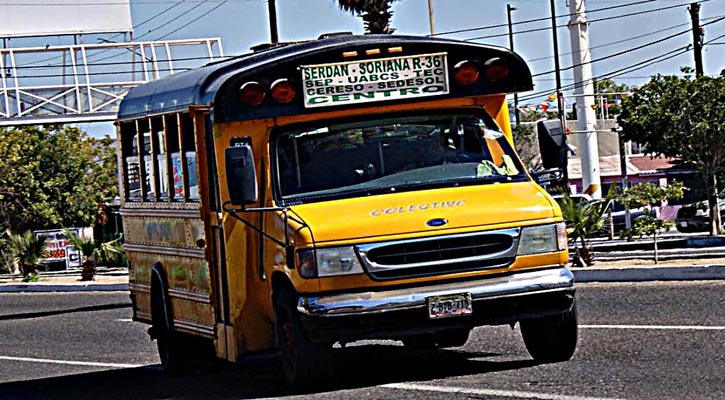 Aumenta a 12 pesos tarifa del transporte en La Paz y aprueba Cabildo fideicomiso del transporte