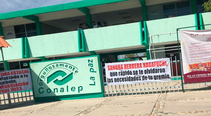 Trabajadores decidirán pasos a seguir en Conalep, tras diálogo con autoridades