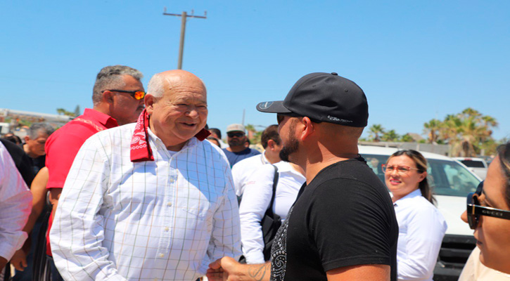 Gira de trabajo del Gobernador por Comondú