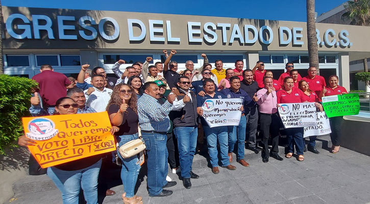 Consideran dirigentes burócratas que hacen historia tras aprobación de elecciones libres Consideran dirigentes burócratas que hacen historia tras aprobación de elecciones libres