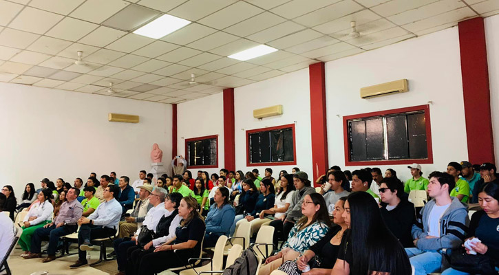 Se inauguró el I Festival de Plantas Nativas en Miraflores Se inauguró el I Festival de Plantas Nativas en Miraflores