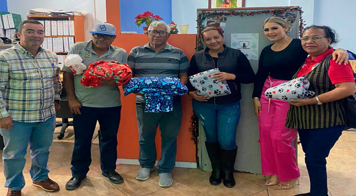 Lanzan en Los Cabos la iniciativa “Cobija una Mascota” Lanzan en Los Cabos la iniciativa “Cobija una Mascota”