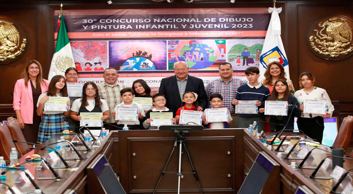 Entregó el Gobernador premios a ganadores de Concurso Nacional de Dibujo y Pintura Infantil y Juvenil