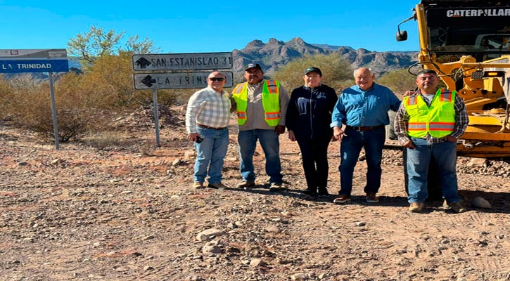 Supervisa el Gobernador rehabilitación de caminos rurales; anuncia acciones para la Sierra de Guadalupe Supervisa el Gobernador rehabilitación de caminos rurales; anuncia acciones para la Sierra de Guadalupe