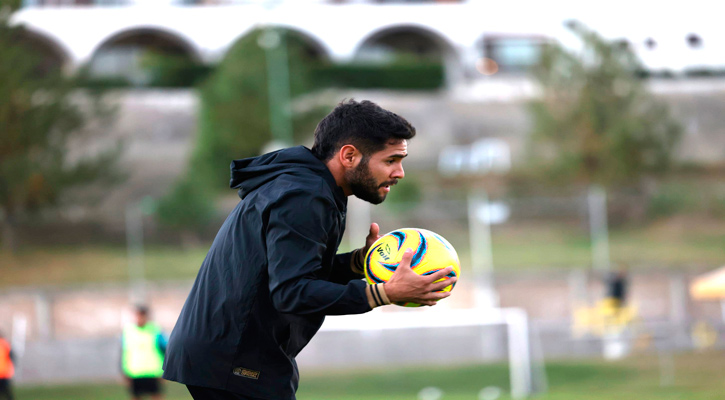 Se suma Daniel “Keko” Villalva como refuerzo del Club Atlético La Paz