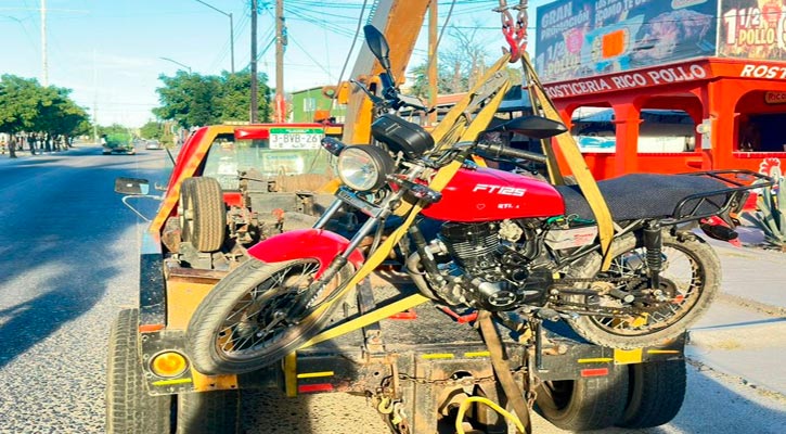 Mantiene Tránsito de La Paz operativos para verificar a motociclistas Mantiene Tránsito de La Paz operativos para verificar a motociclistas