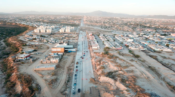 Alcanzará esta semana el 80% de avance la pavimentación de la avenida Tamaral en CSL Alcanzará esta semana el 80% de avance la pavimentación de la avenida Tamaral en CSL