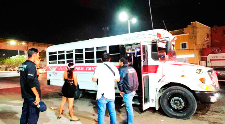 Realizan inspecciones en las unidades del transporte público de Los Cabos Realizan inspecciones en las unidades del transporte público de Los Cabos