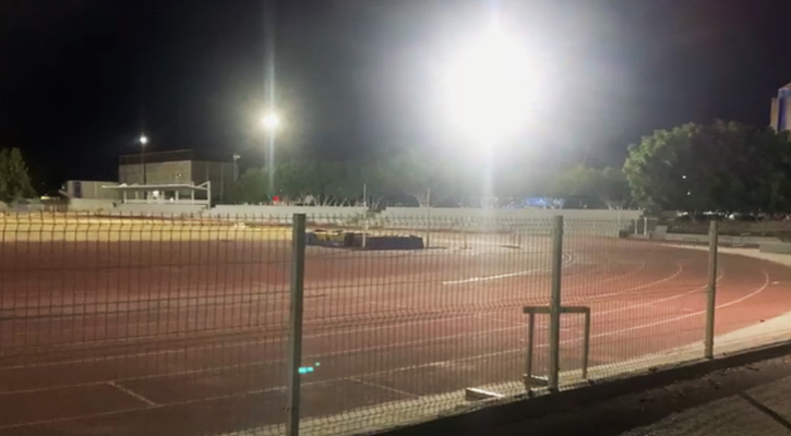 Rehabilita Insude alumbrado en instalaciones deportivas