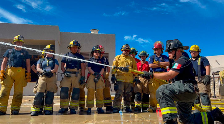 Se capacitan bomberos de SJC